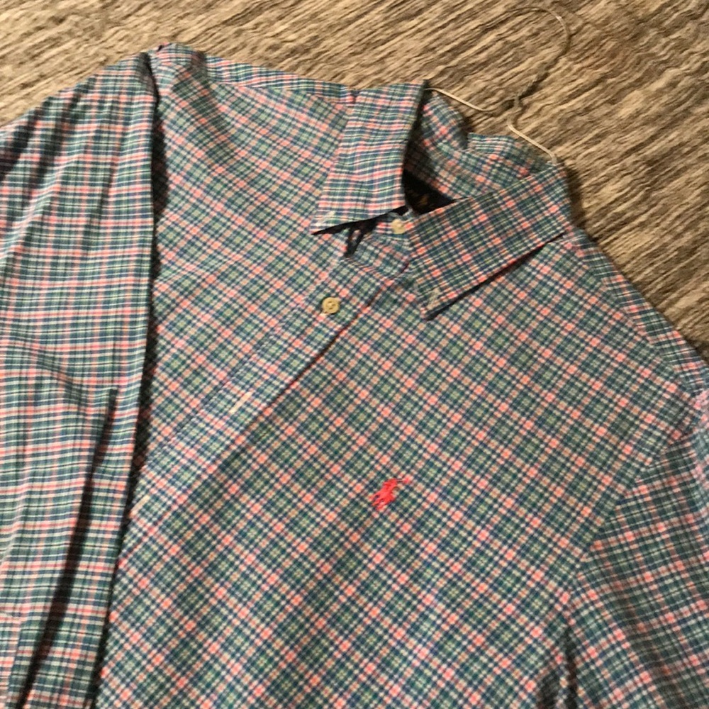 Button down - Picture 4 of 4